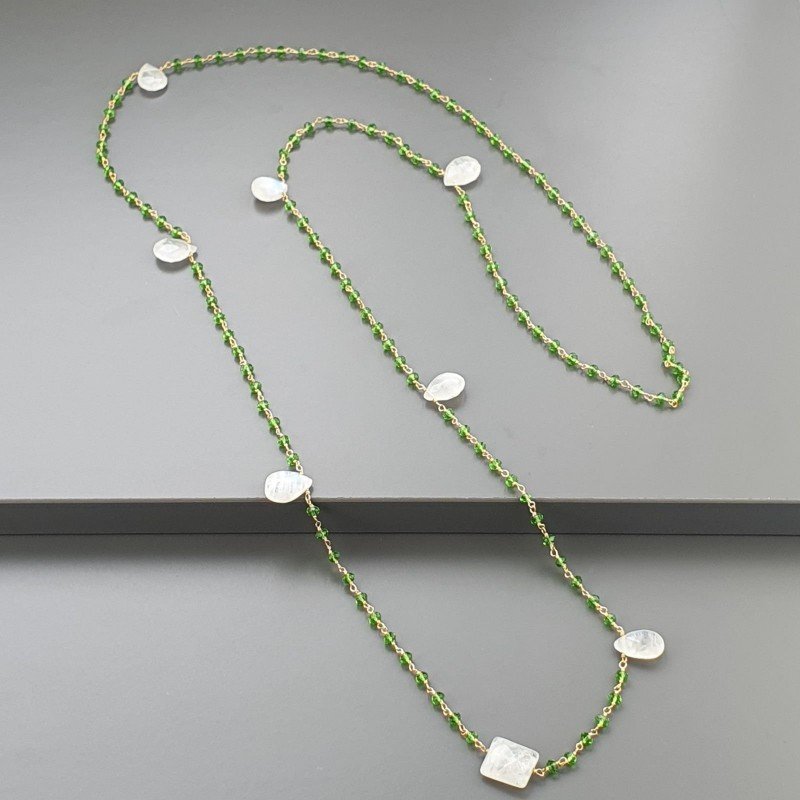 Collana A Nodo Orafo Rosato Con Cristallo Verde E Labradorite Bianca