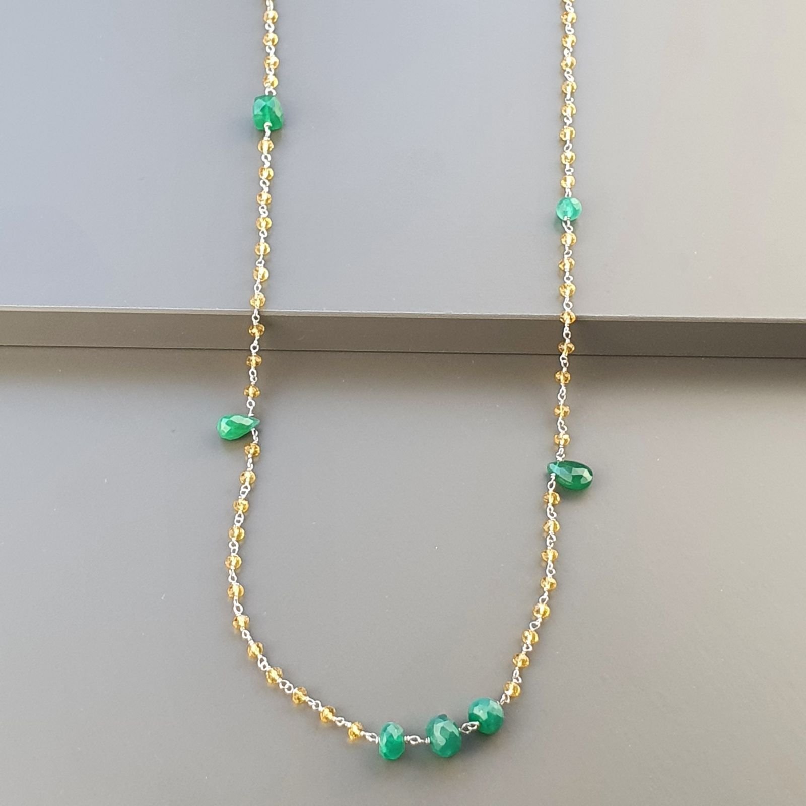 Collana A Nodo Orafo Argentato Con Cristallo Giallo,Onice Verde E Giada