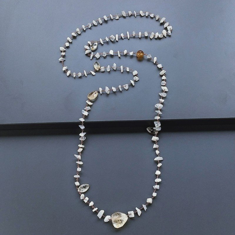Collana A Nodo Orafo Rosato Con Pietra Di Luna (Adularia) E Quarzo Citrino