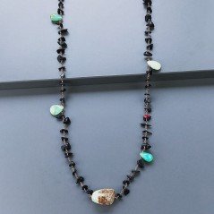 Collana A Nodo Orafo Rosato Con Onice Nera E Crisoprasio Collana A Nodo Orafo Rosato Con Onice Nera E Crisoprasio