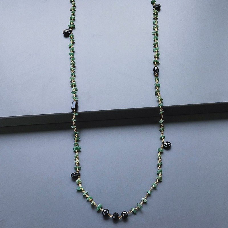 Collana A Nodo Orafo Dorato Con Avventurina Verde,Spinello Nero E Onice Nera