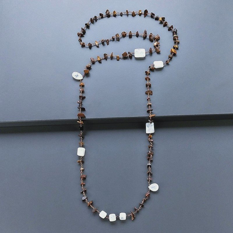 Collana A Nodo Orafo Rosato Con Occhio Di Tigre E Labradorite Bianca