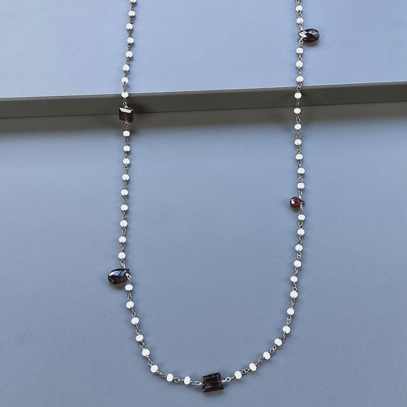Collana A Nodo Orafo Argentato Con Cristallo Opaco E Granato