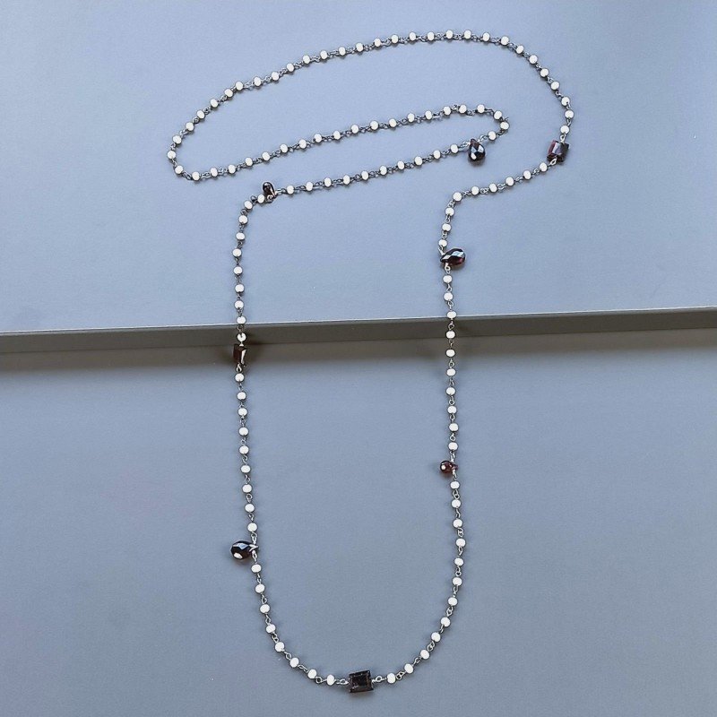 Collana A Nodo Orafo Argentato Con Cristallo Opaco E Granato