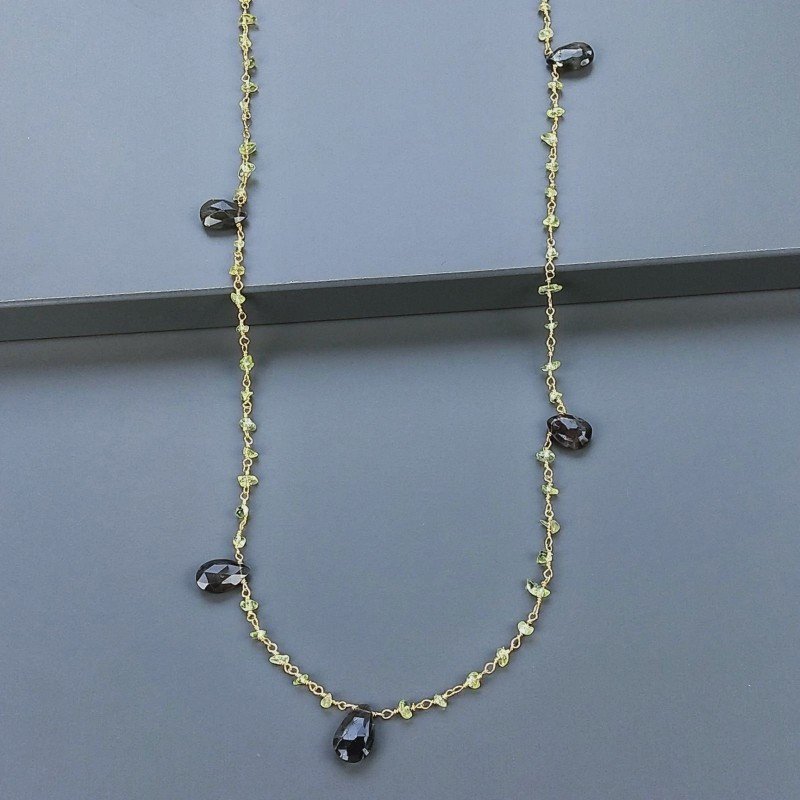 Collana A Nodo Orafo Dorato Con Peridoto E Pietra Di Luna Cioccolato
