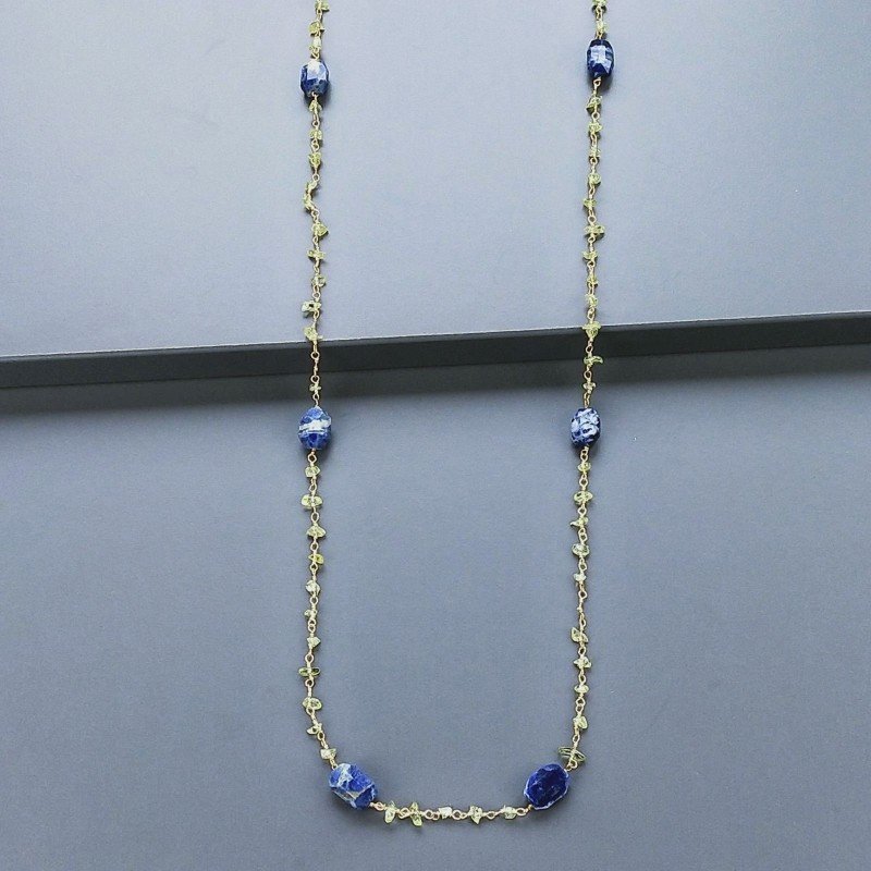 Collana A Nodo Orafo Dorato Con Peridoto E Sodalite Collana A Nodo Orafo Dorato Con Peridoto E Sodalite