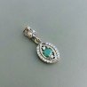Ciondolo Di Argento 925 con Radice di Smeraldo Tondo e Zirconi Stile Etnico