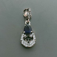 Ciondolo Di Argento 925 con Radice di Zaffiro Goccia e Zirconi Stile Etnico