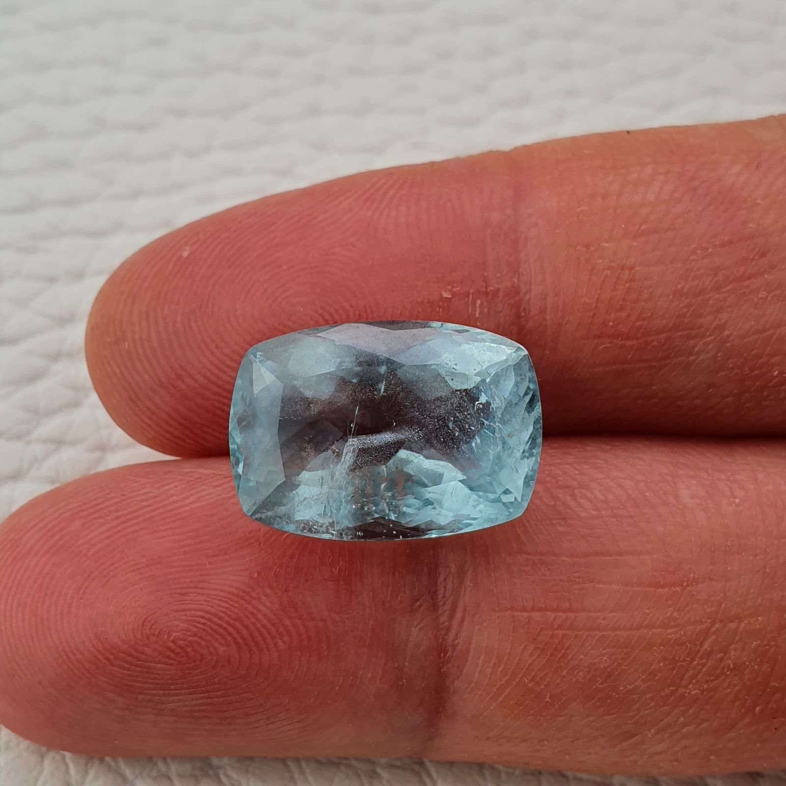 Acquamarina Naturale Taglio Cuscino Sfaccettata Fatto a Mano Gemma Sciolta 12X16x8,4mm 11,55 Carati 1pz