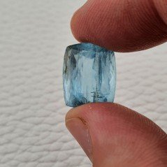 Gemma Sciolta di Acquamarina Naturale (AA), Taglio Cuscino Sfaccettato a Mano, 12x15x9,7 mm, 12,50 ct