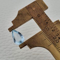 Gemma Sciolta di Acquamarina Naturale (AA), Taglio Goccia Sfaccettato a Mano, 11,60x7,30x4,10 mm, 1,90 ct