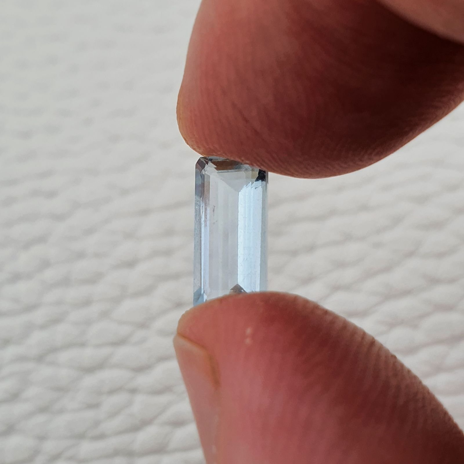 Acquamarina Naturale (A) Taglio Smeraldo Ottagono Sfaccettata Fatto a Mano Gemma Sciolta 10,60X5,20X4mm 1,85 Carati 1pz