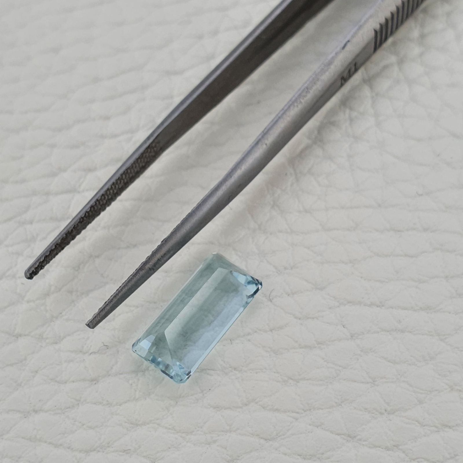 Acquamarina Naturale (AA) Taglio Smeraldo Ottagono Sfaccettata Fatto a Mano Gemma Sciolta 13,40X6,70X6mm 4,15 Carati 1pz