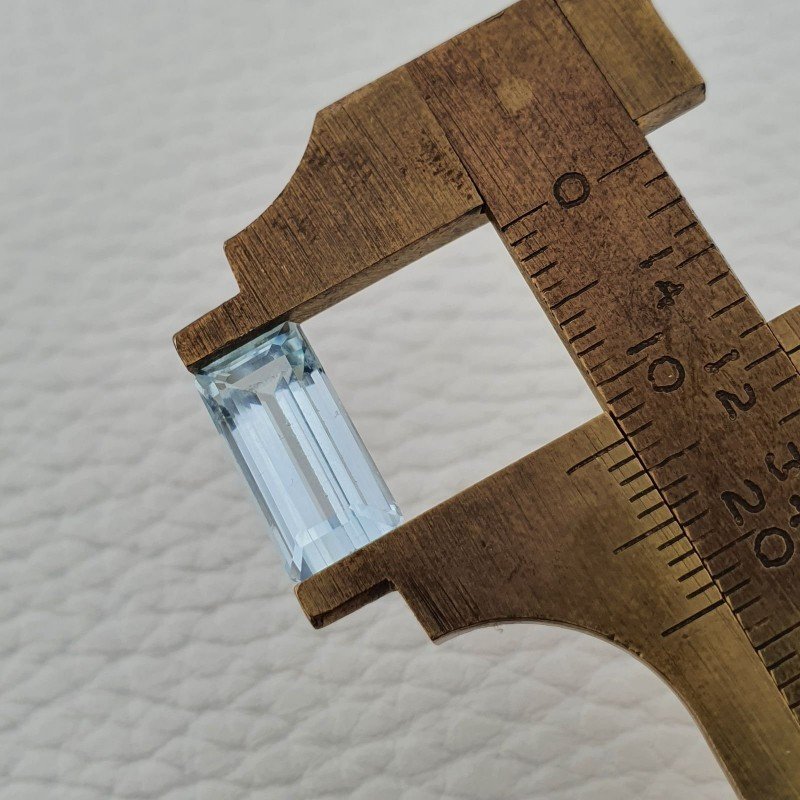 Acquamarina Naturale (AA) Taglio Smeraldo Ottagono Sfaccettata Fatto a Mano Gemma Sciolta 13,40X6,70X6mm 4,15 Carati 1pz