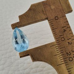 Gemma Sciolta di Acquamarina Naturale (AA), Taglio Goccia Sfaccettato a Mano, 13x8x6 mm, 3,35 ct Gemma Sciolta di Acquamarina Naturale (AA), Taglio Goccia Sfaccettato a Mano, 13x8x6 mm, 3,35 ct