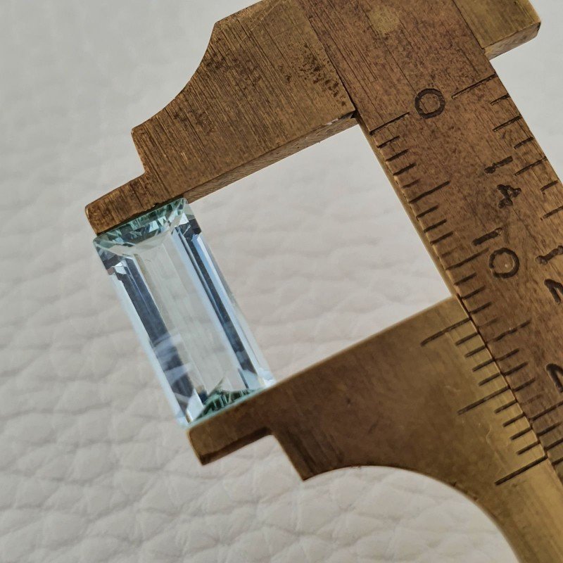 Acquamarina Naturale (AA) Taglio Baguette Sfaccettata Fatto a Mano Gemma Sciolta 13X6,30X04mm 2,90 Carati 1pz