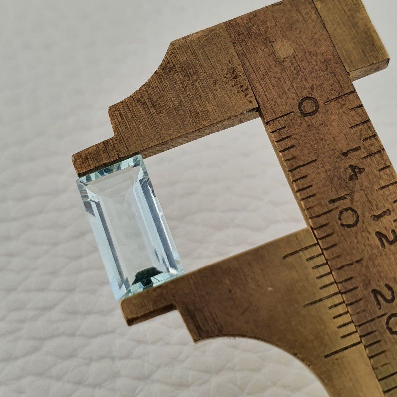 Acquamarina Naturale (AA) Taglio Baguette Sfaccettata Fatto a Mano Gemma Sciolta 12,50X6,60X4mm 2,65 Carati 1pz