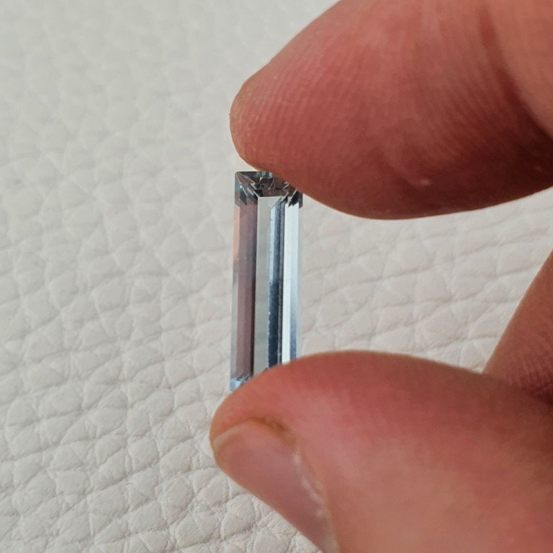 Acquamarina Naturale (AA) Taglio Baguette Sfaccettata Fatto a Mano Gemma Sciolta 16X5X4,15mm 2,50 Carati 1pz