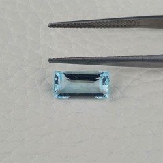 Acquamarina Naturale (AA) Taglio Baguette Sfaccettata Fatto a Mano Gemma Sciolta 11,50X6X04mm 2,45 Carati 1pz