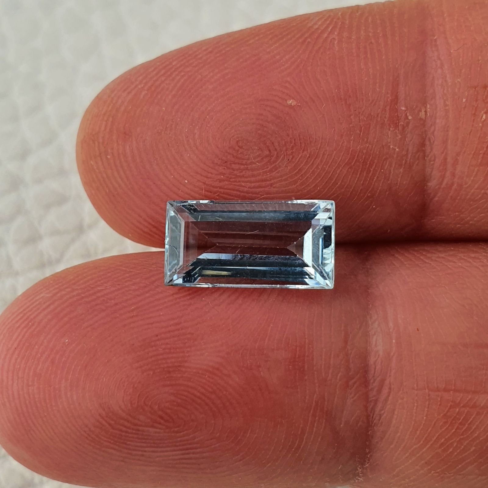 Acquamarina Naturale (AA) Taglio Baguette Sfaccettata Fatto a Mano Gemma Sciolta 11,50X6X04mm 2,45 Carati 1pz