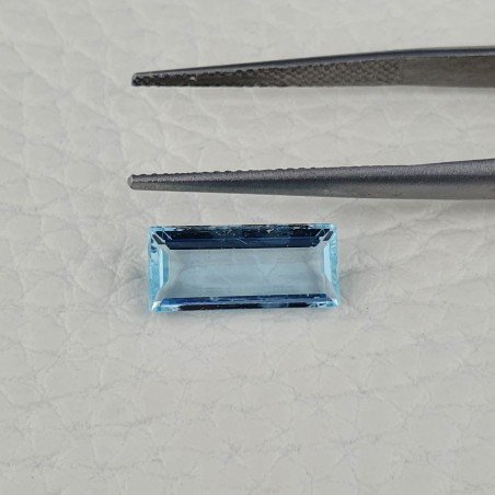Acquamarina Naturale (AA) Taglio Baguette Sfaccettata Fatto a Mano Gemma Sciolta 13.3X6X3.35mm 2,40 Carati 1pz