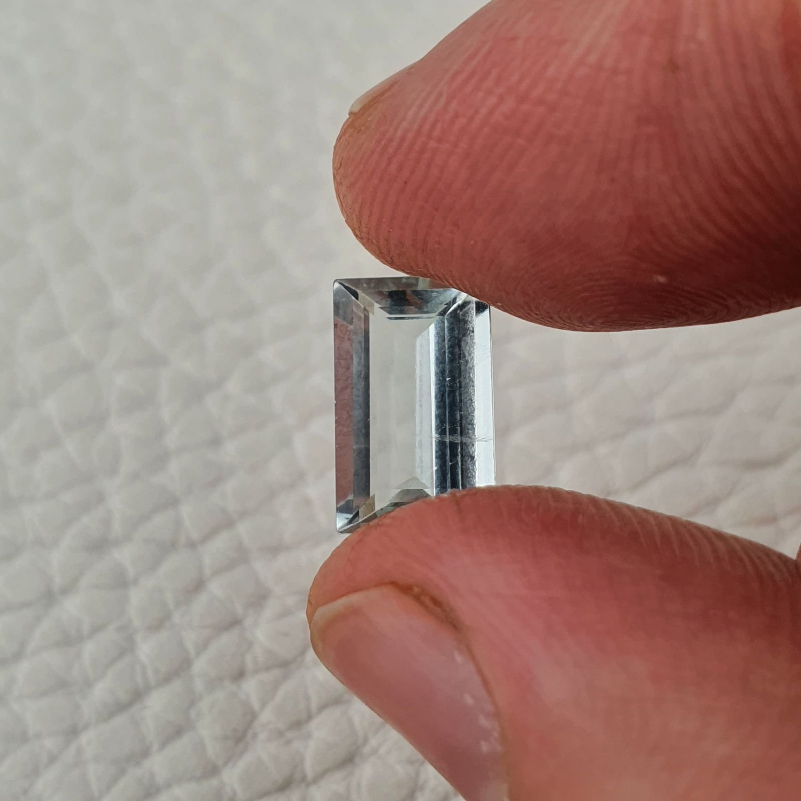 Acquamarina Naturale (AA) Taglio Baguette Sfaccettata Fatto a Mano Gemma Sciolta 11X7X4mm 2,30 Carati 1pz
