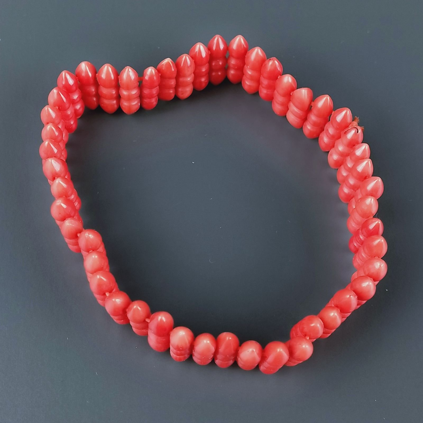 Bracciale Di Corallo Bambu Rosso 12mm Forma Etnica in Elastico