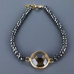 Bracciale di Ematite Rondelle Sfaccettato 04mm con Centrale di Onice Nera e Ottone