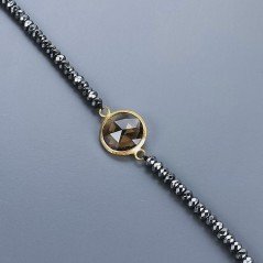 Bracciale di Ematite Rondelle Sfaccettato 04mm con Centrale di Onice Nera e Ottone