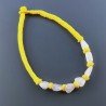 Collana girocollo di seta indiana gialla con sassi quarzo rosa