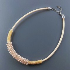 Collana girocollo cannuccia beige con cristallo dorato rondelle sfac