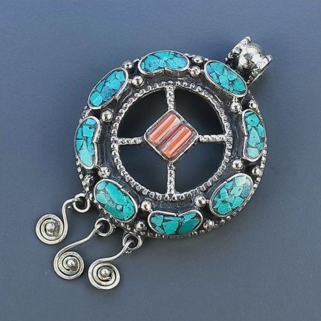 Ciondolo in Ottone Argentato Stile Etnico Simbolico Tibetano con Colori Tradizionali 1pz