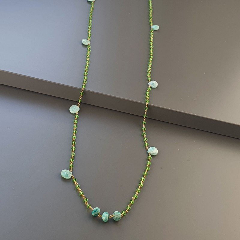 Collana A Nodo Orafo Rosato Con Cristallo Verde E Amazzonite Collana A Nodo Orafo Rosato Con Cristallo Verde E Amazzonite