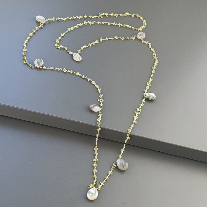 Collana A Nodo Orafo Dorato Con Peridoto E Agata Mushciata