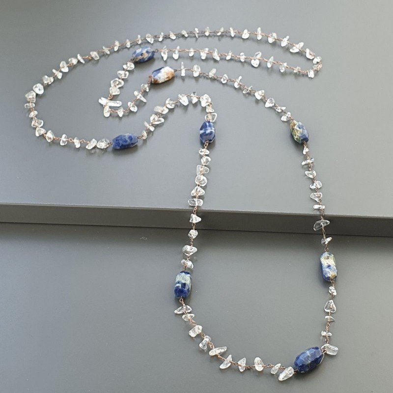 Collana A Nodo Orafo Rosato Con Cristallo Di Rocca E Sodalite