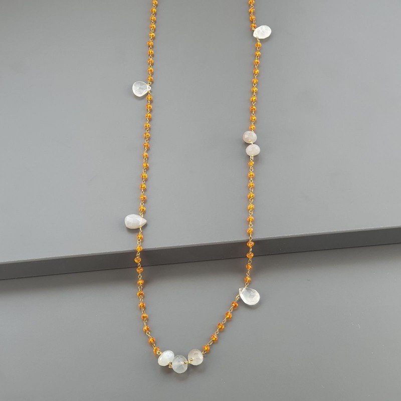 Collana A Nodo Orafo Dorato Con Cristallo Arancio E PIetra Di Luna
