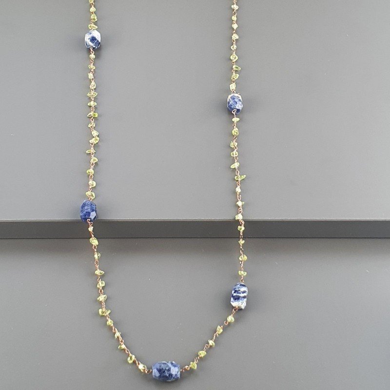 Collana A Nodo Orafo Rosato Con Peridoto E Sodalite