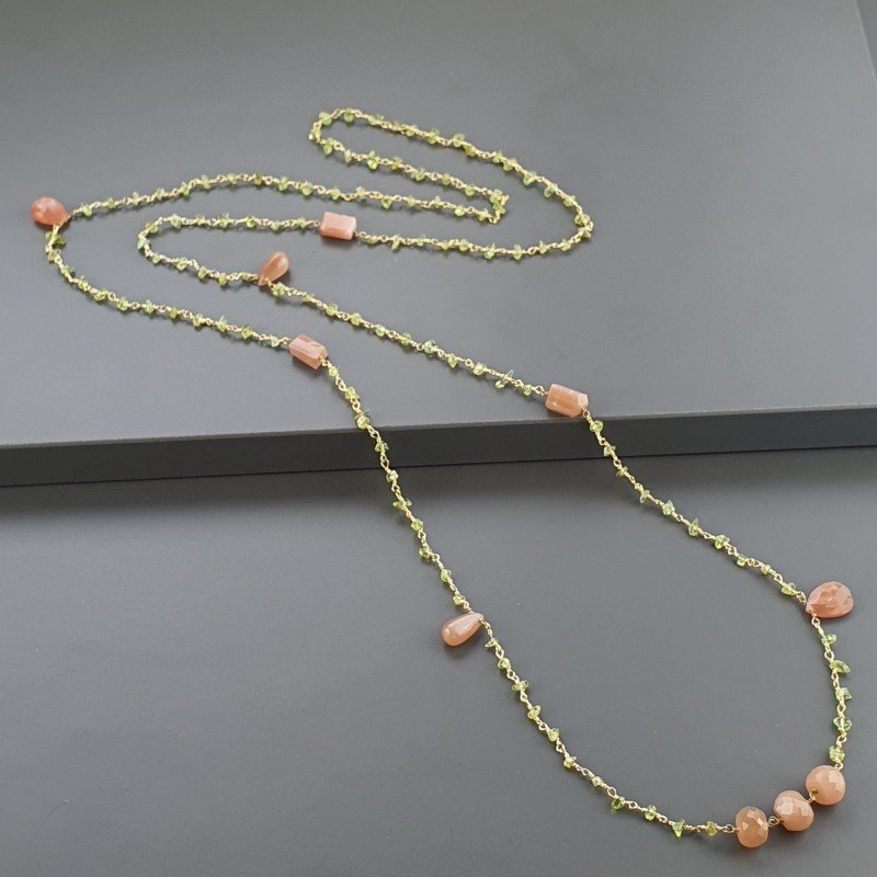 Collana A Nodo Orafo Dorato Con Peridoto E Pietra Di Luna Beige