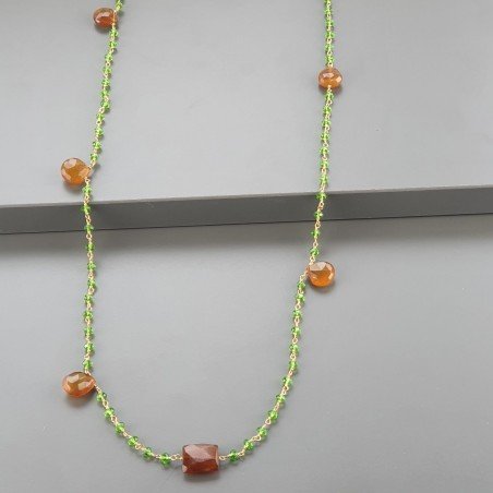 Collana A Nodo Orafo Rosato Con Cristallo Verde E Calcedonio Giallo Marrone