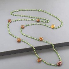 Collana A Nodo Orafo Rosato Con Cristallo Verde E Calcedonio Giallo Marrone