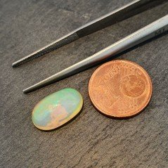 Opale Etiope 'Welo' Naturale Forma Ovale Piatto Cabochon Liscio Fatto a Mano 8,5X14X5,9mm A 3.25 Carati 1pz Opale Etiope 'Welo' Naturale Forma Ovale Piatto Cabochon Liscio Fatto a Mano 8,5X14X5,9mm A 3.25 Carati 1pz