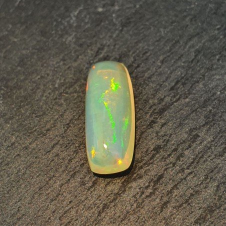 Opale Etiope 'Welo' Naturale Forma Cuscino Piatto Cabochon Liscio Fatto a Mano 7x17x5,5mm A 3.55 Carati 1pz