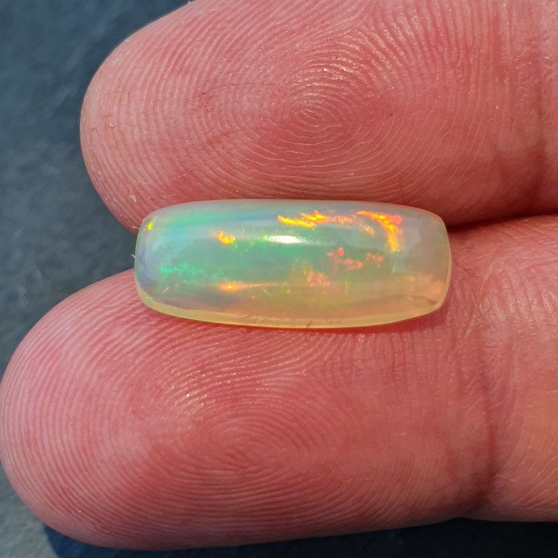 Opale Etiope 'Welo' Naturale Forma Cuscino Piatto Cabochon Liscio Fatto a Mano 7x17x5,5mm A 3.55 Carati 1pz