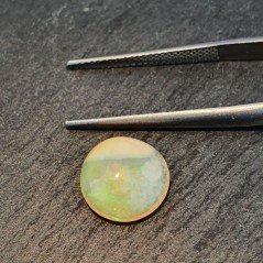 Opale Etiope 'Welo' Naturale Forma Tondo Piatto Cabochon Liscio Fatto a Mano 10,5X10,5X4,9mm A 2.50 Carati 1pz