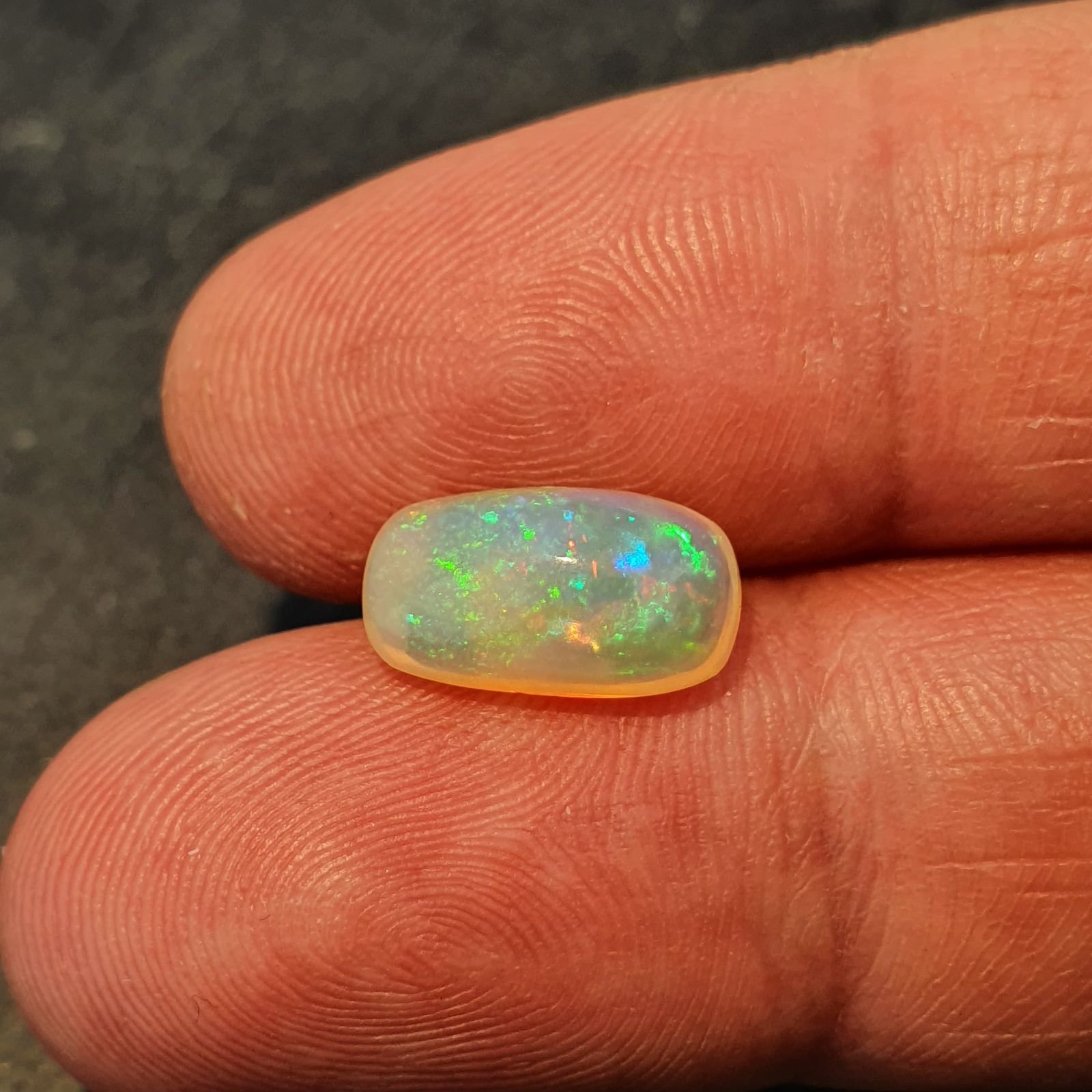 Opale Etiope 'Welo' Naturale Forma Cuscino Piatto Cabochon Liscio Fatto a Mano 7x12x5mm A 2,45 Carati 1pz