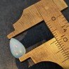 Opale Etiope 'Welo' Naturale Forma Goccia Piatto Cabochon Liscio Fatto a Mano 10x6x5mm 1,55 Carati 1pz