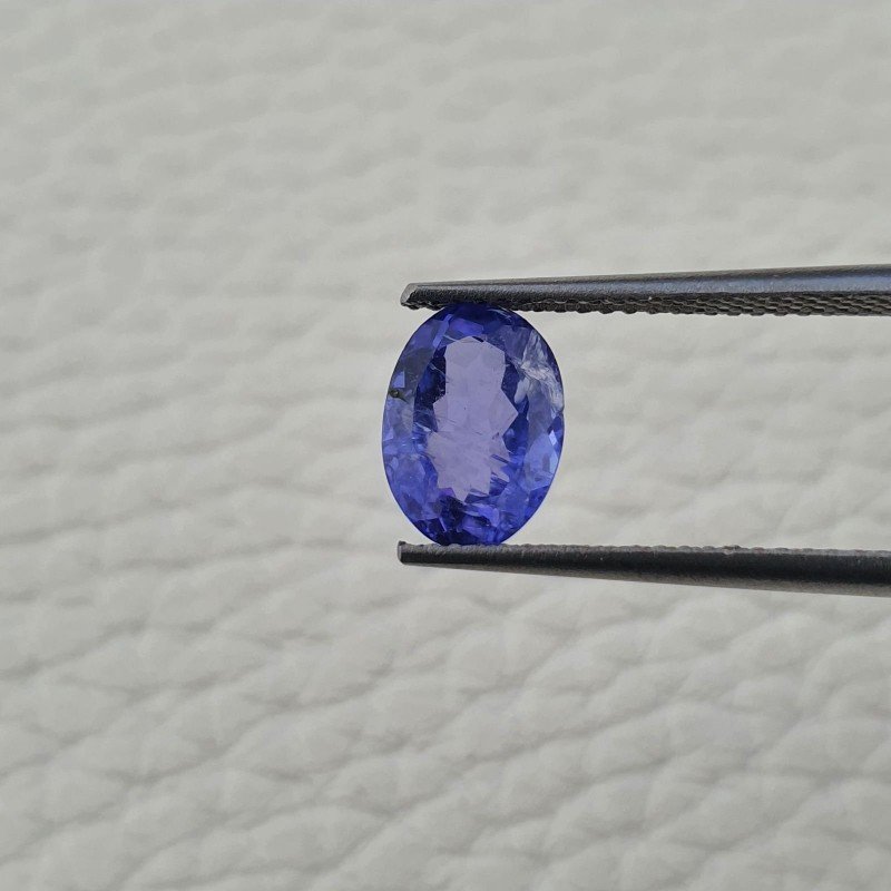 Tanzanite Naturale Taglio Ovale Sfaccettata Fatto a Mano Gemma Sciolta 6x9mm 1,70 Carati 1pz