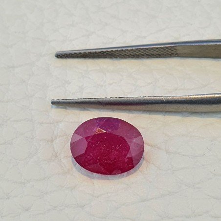 Rubino Naturale Trattato Taglio Ovale Sfaccettata Taglio a Mano 08x11mm 4,05 Carati 1pz