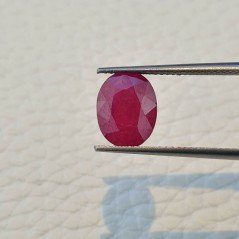 Rubino Naturale Trattato Taglio Ovale Sfaccettata Fatto a Mano 08x10mm 4,00 Carati 1pz