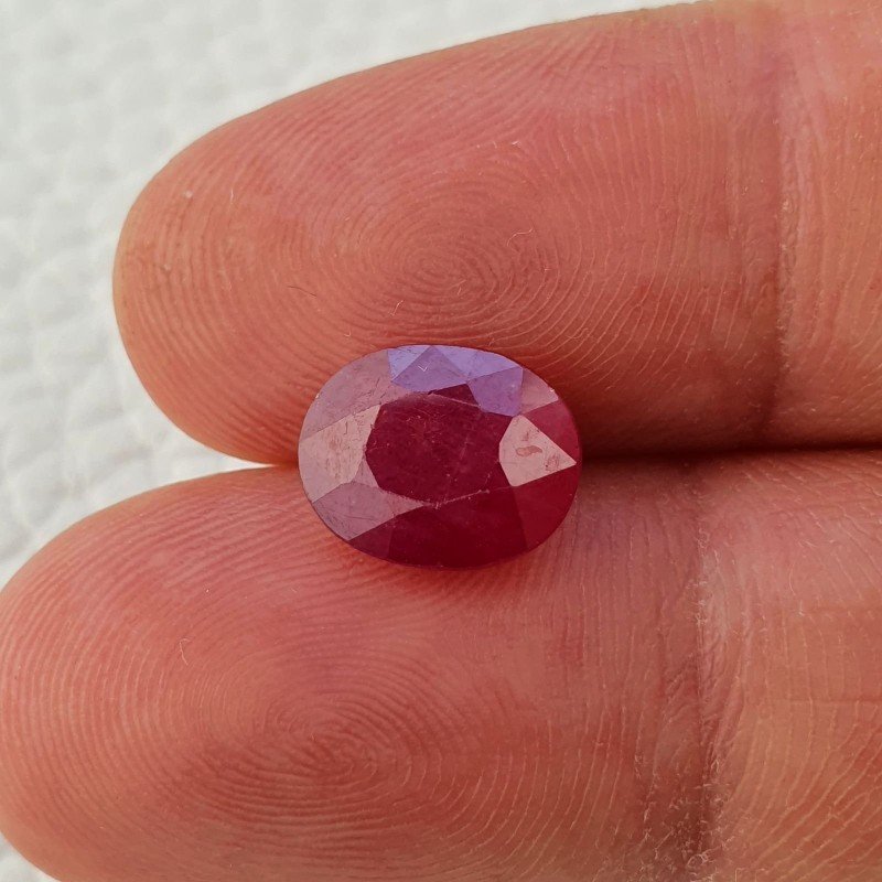 Rubino Naturale Trattato Taglio Ovale Sfaccettata Fatto a Mano 08x10mm 4,00 Carati 1pz